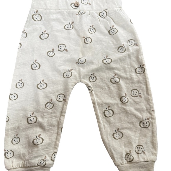 NWTS Rylee & Cru Apples all over, pants/long sleeve tee, size 12-18 months - Picture 3 of 8